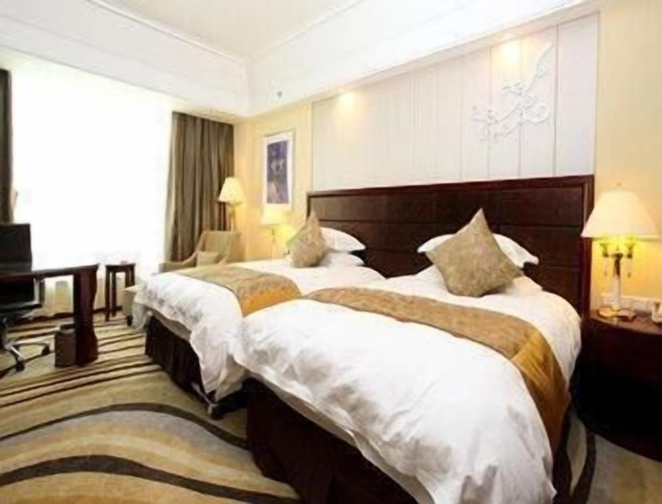 Hotel Ramada Yangzhou Baoying Exterior foto