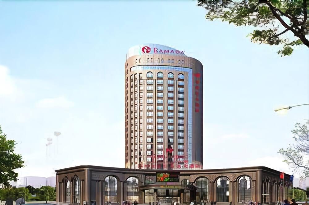 Hotel Ramada Yangzhou Baoying Exterior foto